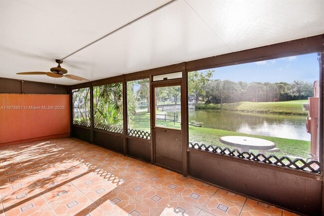 Building Photo - 10300 W Fairway Rd