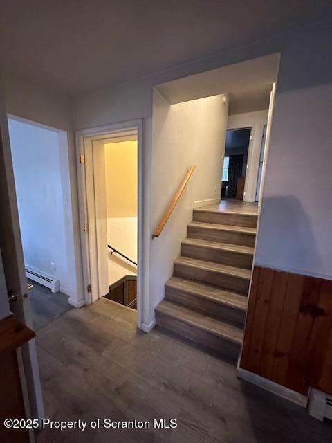 Building Photo - 385 Rattlesnake Hill Rd