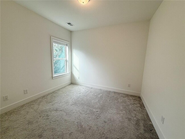 Building Photo - 2509 Oakbourne Ln