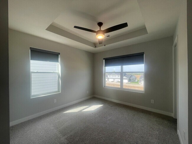 Building Photo - 4617 Leawood Ct