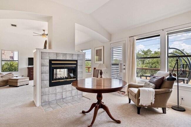 Building Photo - 5511 Courtyard Dr