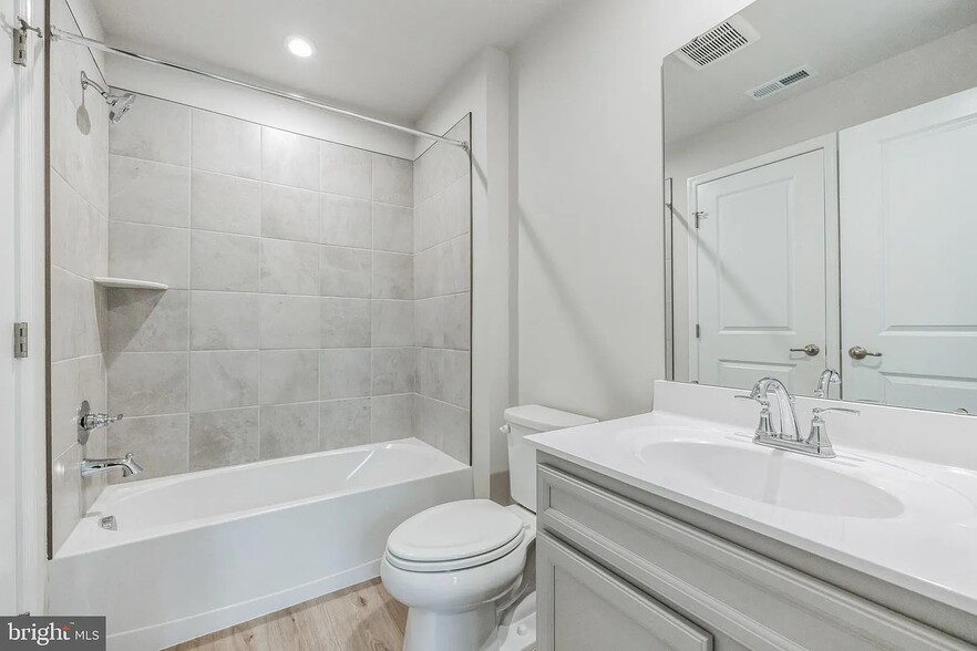 Third floor bathroom - 48 Sidney Ln