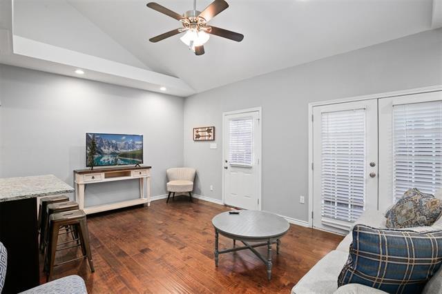 Building Photo - 5227 Homer St