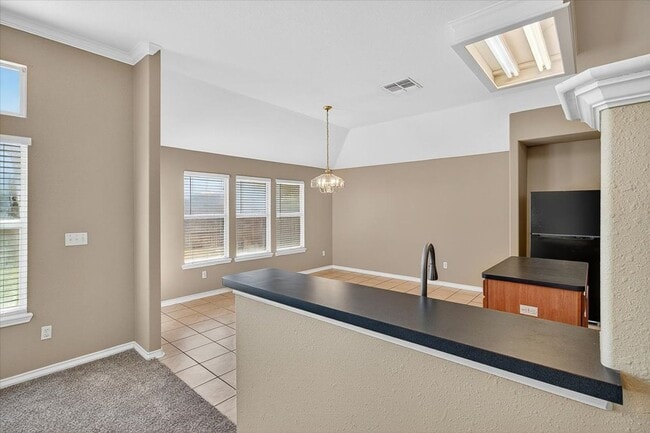 Building Photo - 5933 Brightwood Dr