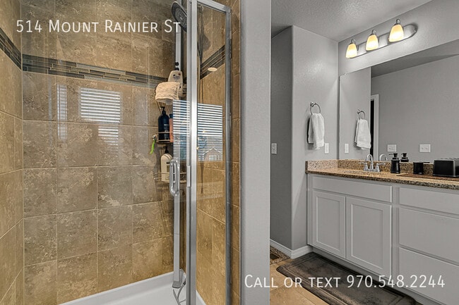 Building Photo - 514 Mount Rainier St