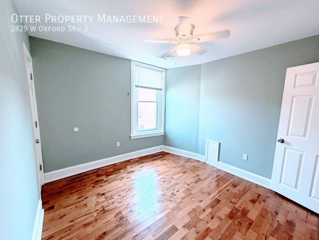 Building Photo - 2829 W Oxford St