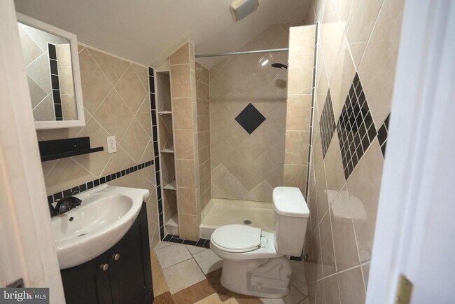 Building Photo - 6308 Ager Rd