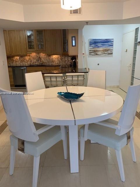 Building Photo - 9341 Collins Ave