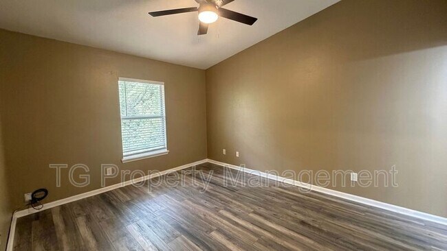 Building Photo - 3610 Kirkpatrick Cir