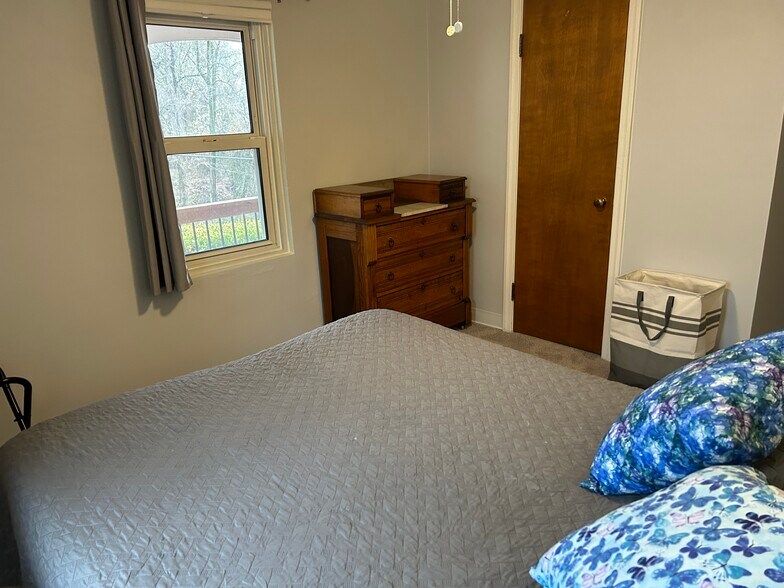 Building Photo - 1603 Jersey St