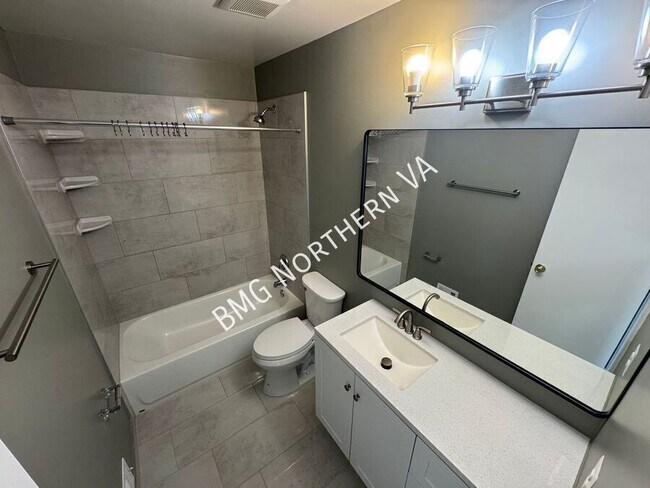 Building Photo - 8763 Bretton Woods Dr