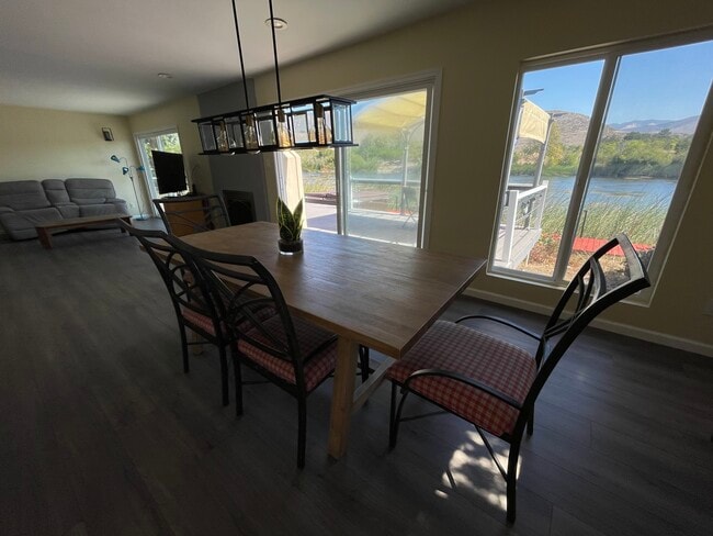 Building Photo - 1534 Oceanaire Dr