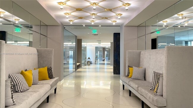 Building Photo - 9 Island Ave