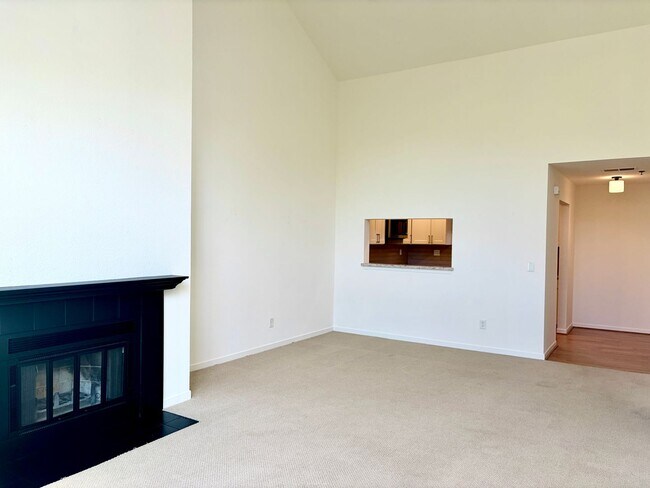Building Photo - 258 Sandpiper Ct