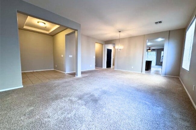 Building Photo - 2969 E Isaiah Ave