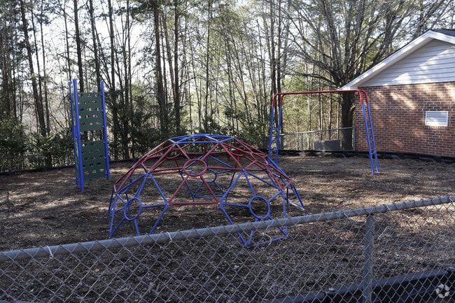 Building Photo - Ridgeview Apartments