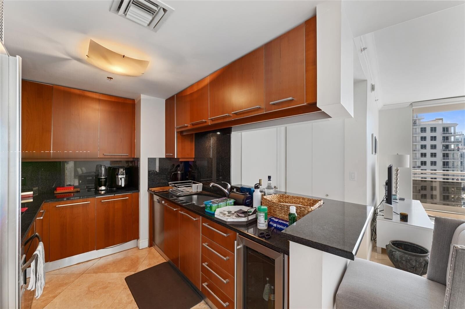 Building Photo - 901 Brickell Key Blvd