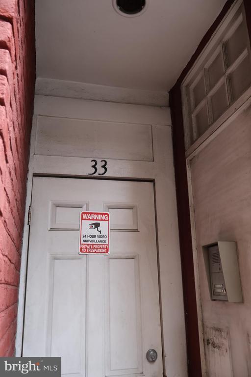 Building Photo - 33 S 19th St