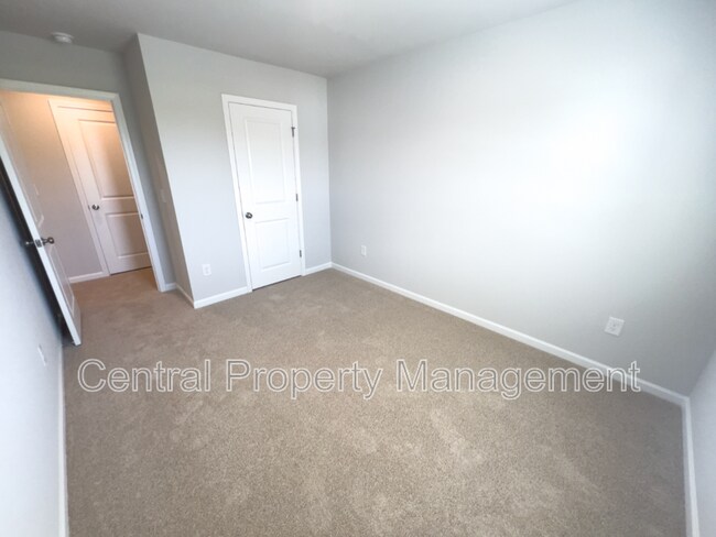 Building Photo - 509 Arrabelle Way