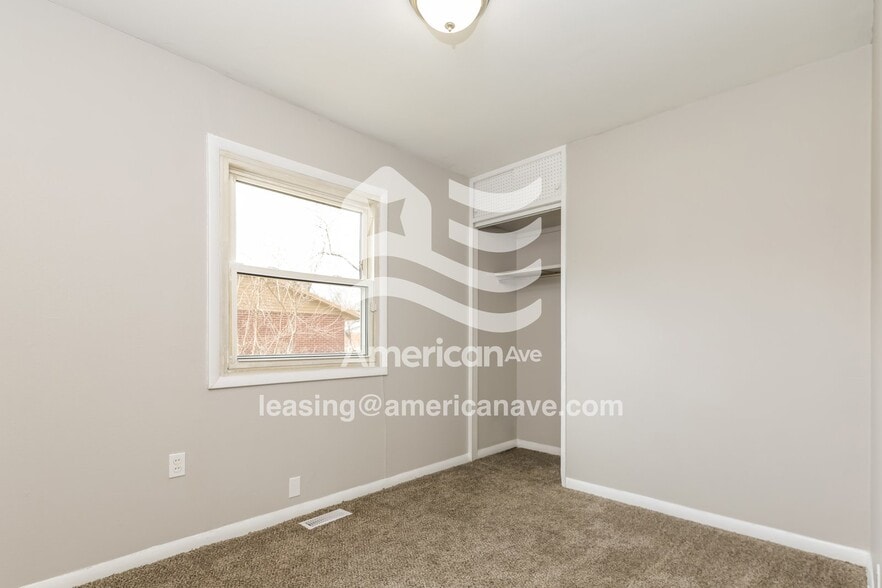 Building Photo - 3844 Lori Sue Ave