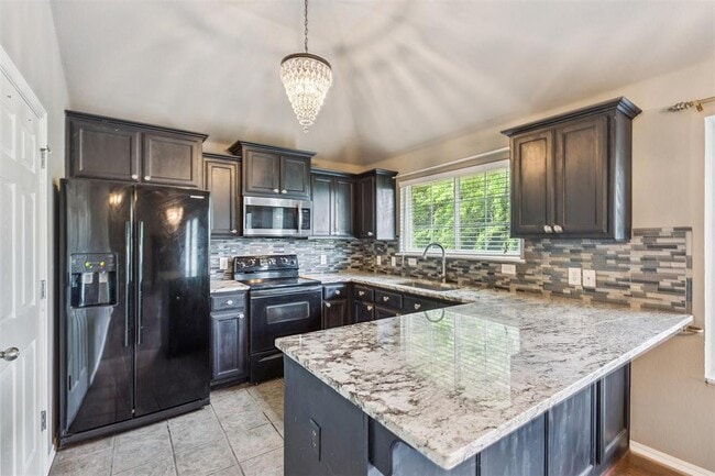 Building Photo - 4508 Applegate Dr
