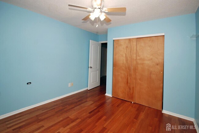 Building Photo - 9 Sandpiper Dr