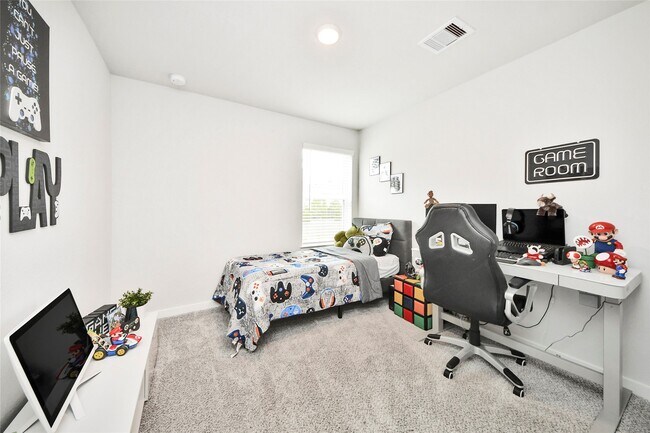 Building Photo - 8646 Blueberry Ash St
