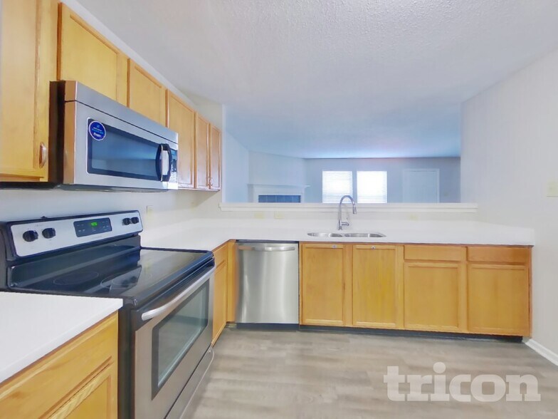 Building Photo - 2426 Black Antler Ct