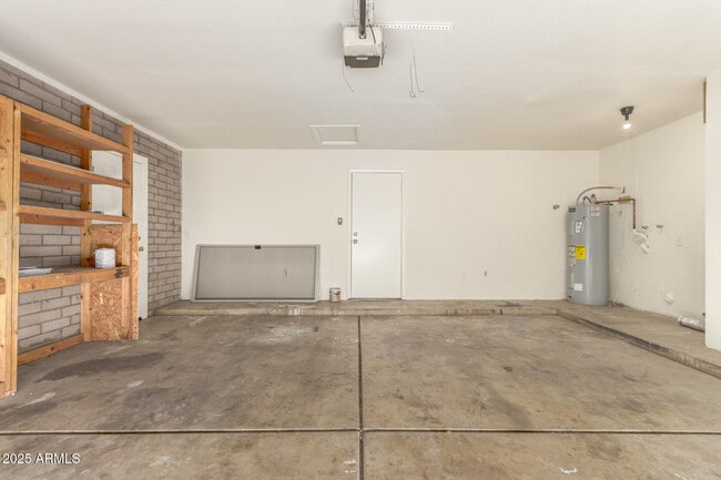 Building Photo - 16043 N 30th Ave