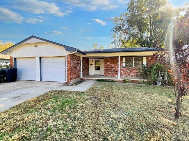 Primary Photo - 644 Woodland Way