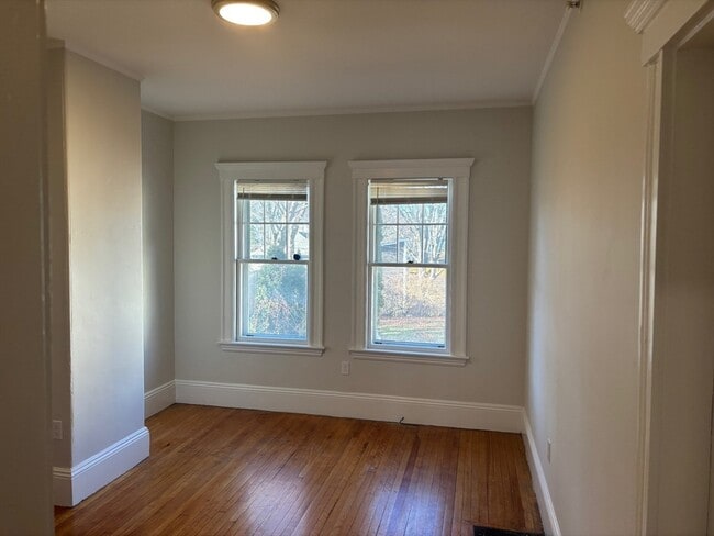 Building Photo - 44 Essex St