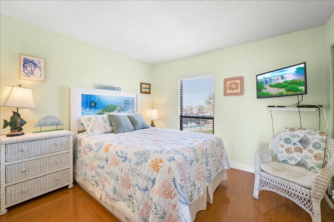 Building Photo - 1733 Sea Fair Dr