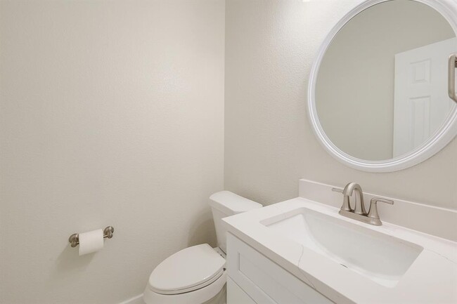 Building Photo - 19509 Brue St