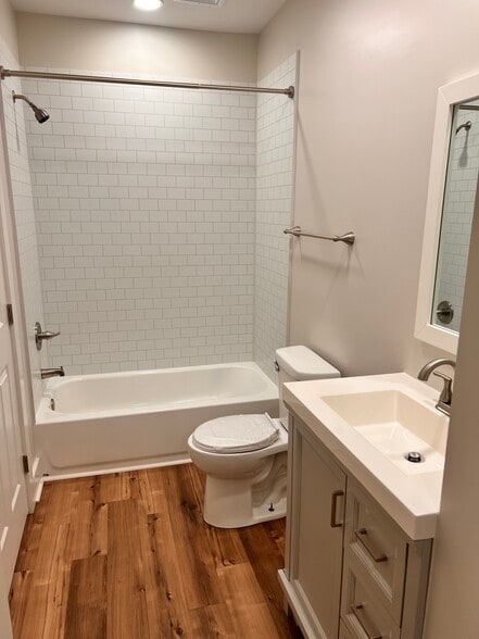 Building Photo - 8 Philadelphia Ave