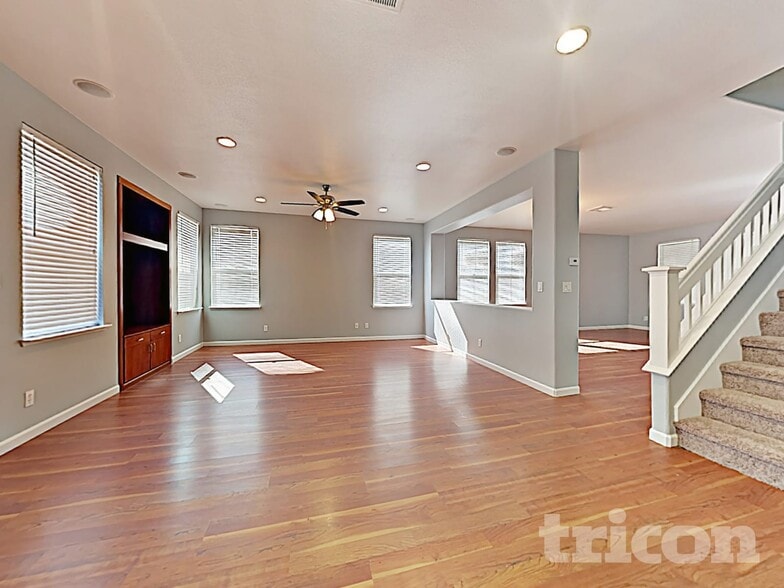 Building Photo - 4888 Snowy Egret Way