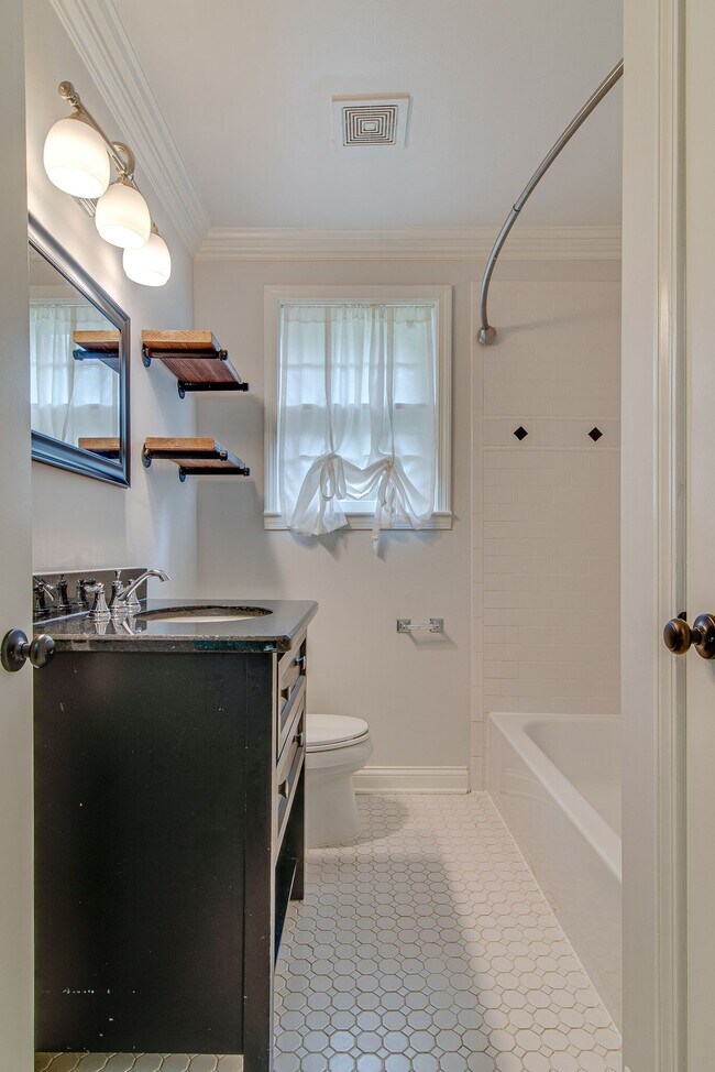 Building Photo - 4736 Danby Dr