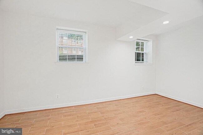 Building Photo - 3610 39th St NW