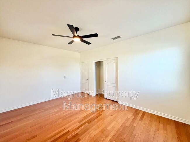 Building Photo - 35824 Red Bluff Pl