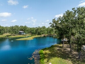 Building Photo - 6811 Mockingbird Rd