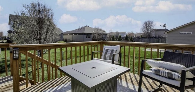 Building Photo - 4 Bdrm/3Bath Single Family Home
