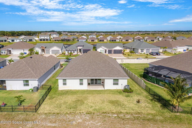 Building Photo - 3520 Rixford Way