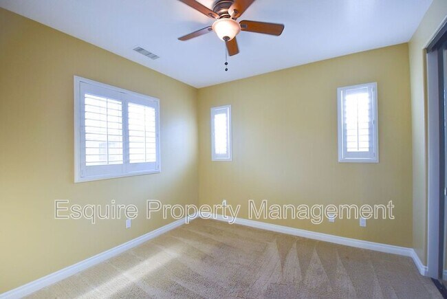 Building Photo - 4072 Farralon Way