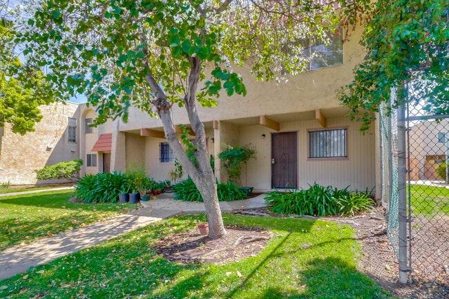 Building Photo - 6871 Alvarado Rd