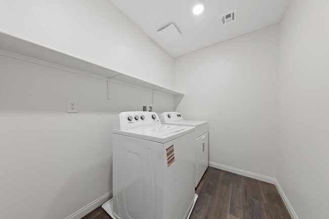 Building Photo - Brand New 3 Bedroom + Loft Home in Cadence – Henderson’s Premier Master Plan!