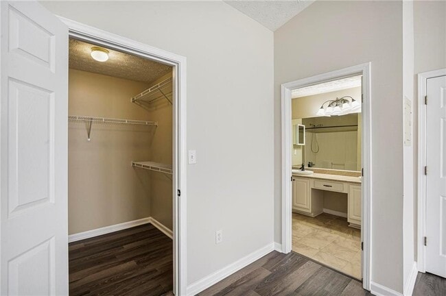 Building Photo - 1371 Keys Crossing Dr NE