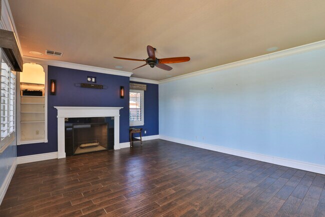 Building Photo - 36269 W Cartegna Ln