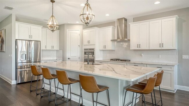 Building Photo - 16905 Sweetwater Village Dr