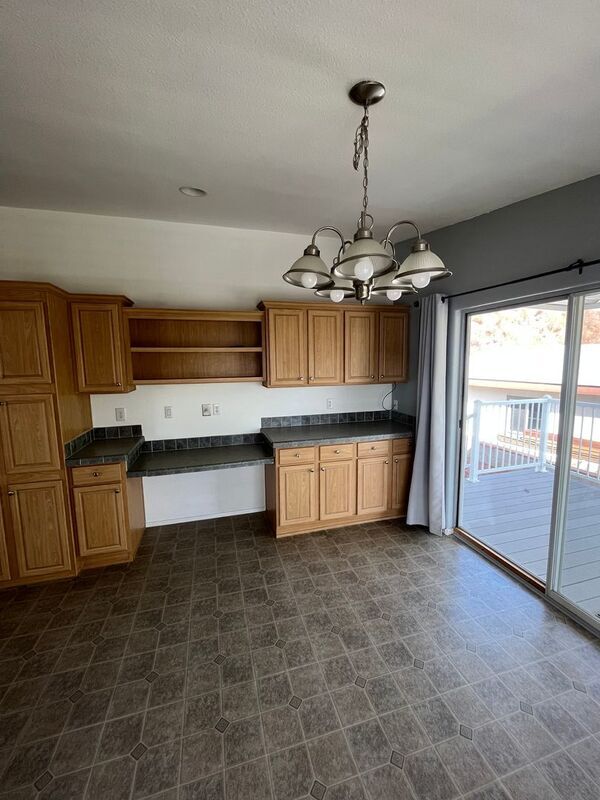 Building Photo - 35109 CA-79
