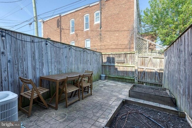 Building Photo - 3638 Keswick Rd