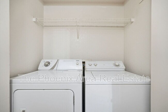 Building Photo - 3434 E Baseline Rd